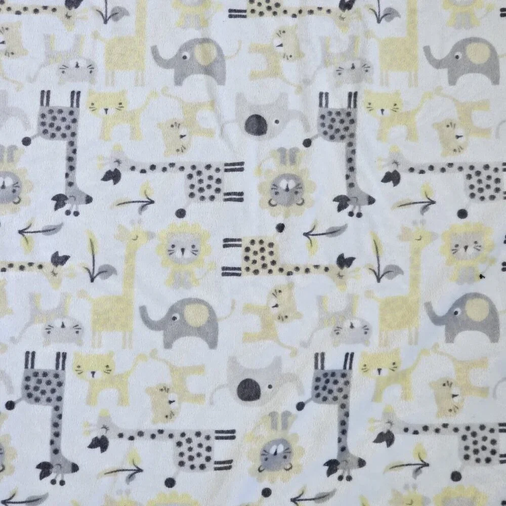 SL Home Fashions Jungle‎ Safari Blanket Yellow Gray Giraffe Print Sherpa Backing